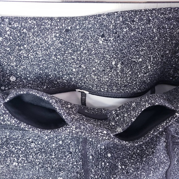Lululemon Size 4 Tight Stuff Tight II Run Pockets Splatter White Black #W5AN2S - Picture 9 of 10